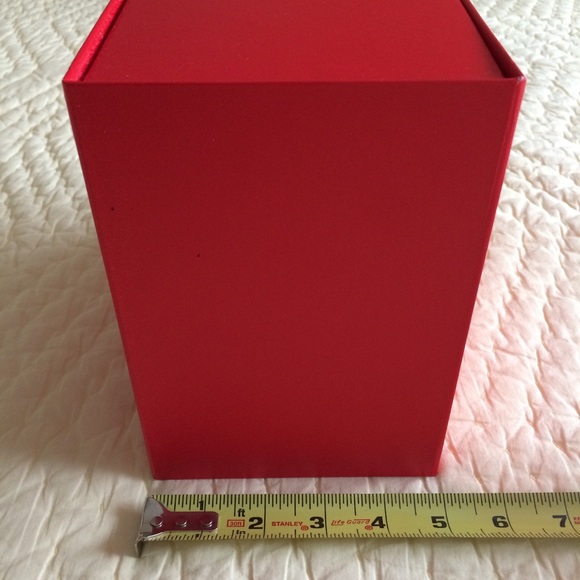 Hallmark Red Storage Gift Box with Ribbon - Picture 14 of 15